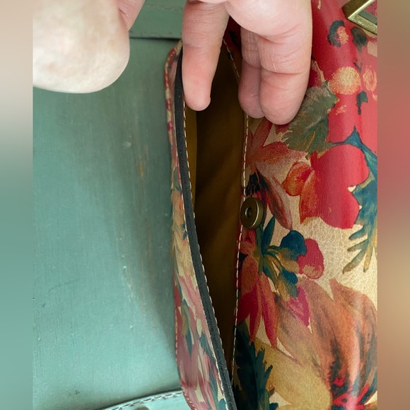 PATRICIA NASH FLORAL LEATHER TOTE NWOT - Picture 11 of 11